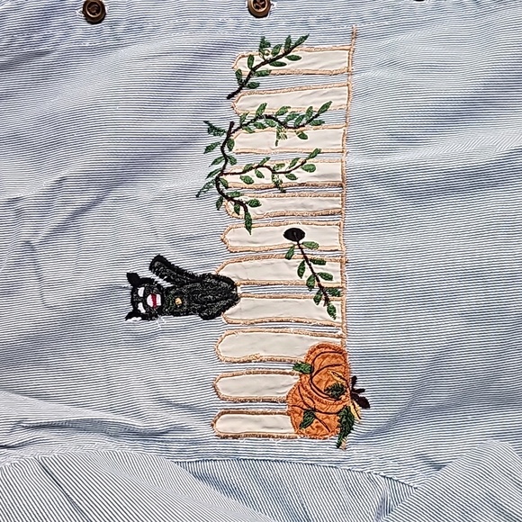 Halloween shirt - Picture 3 of 12